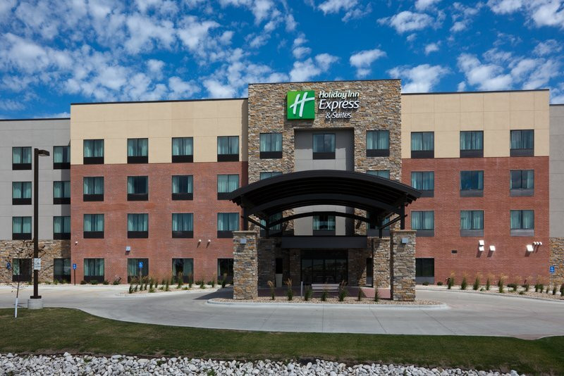 Clare酒店住宿-Holiday Inn Express & Suites Fort Dodge By IHG
