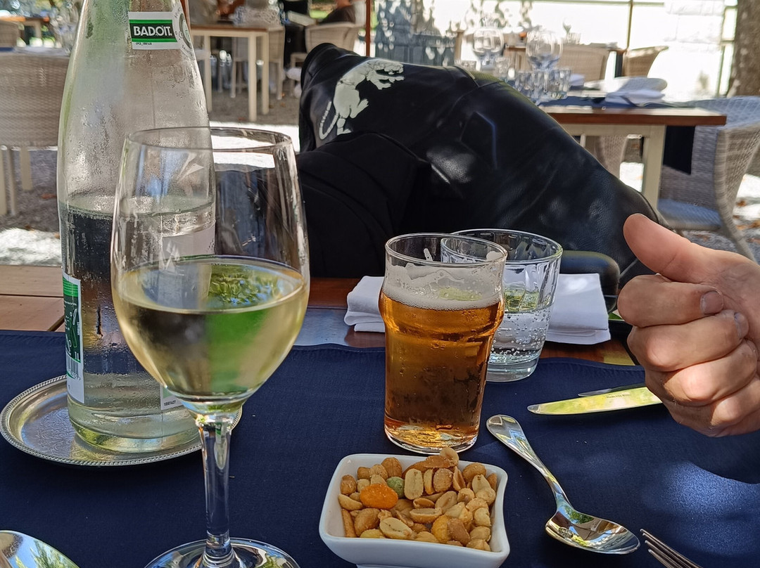 格里龙斯酒店主图
