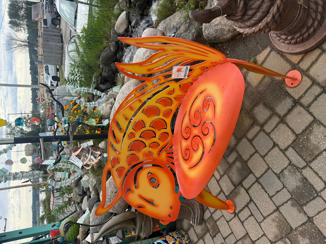 Bayside Gallery-Suttons Bay必去景点