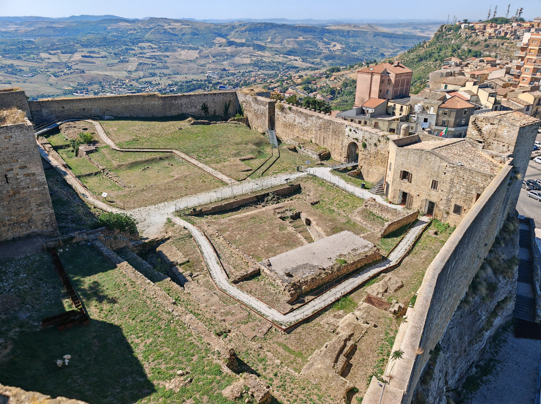 Castello di Lombardia-Enna必去景点
