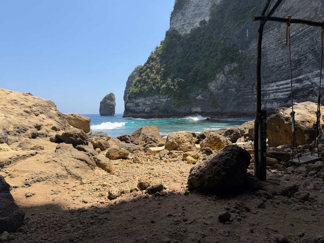 Tembeling Beach and Forest-珀尼达岛必去景点