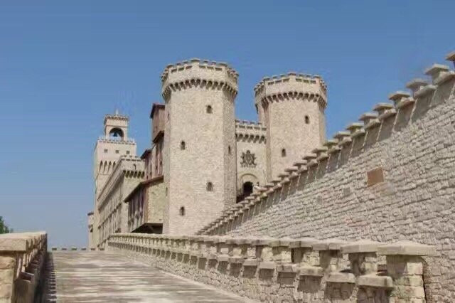 张裕瑞那城堡酒庄