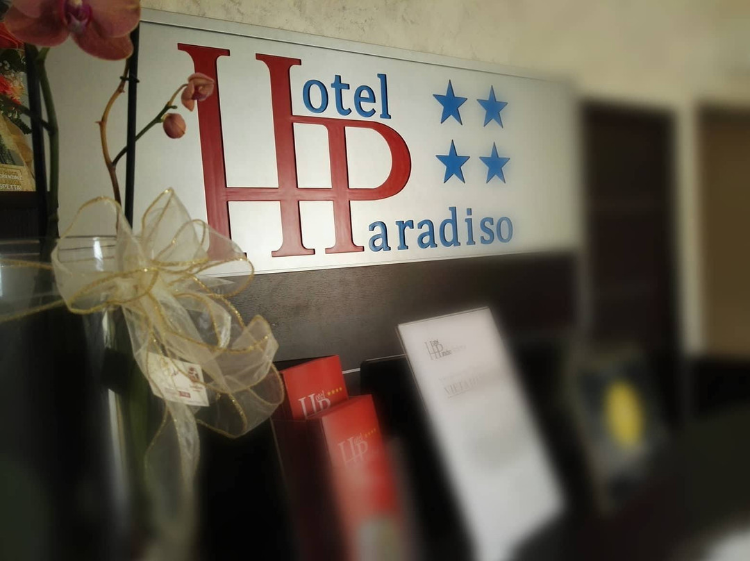 Falerna酒店住宿-Hotel Paradiso
