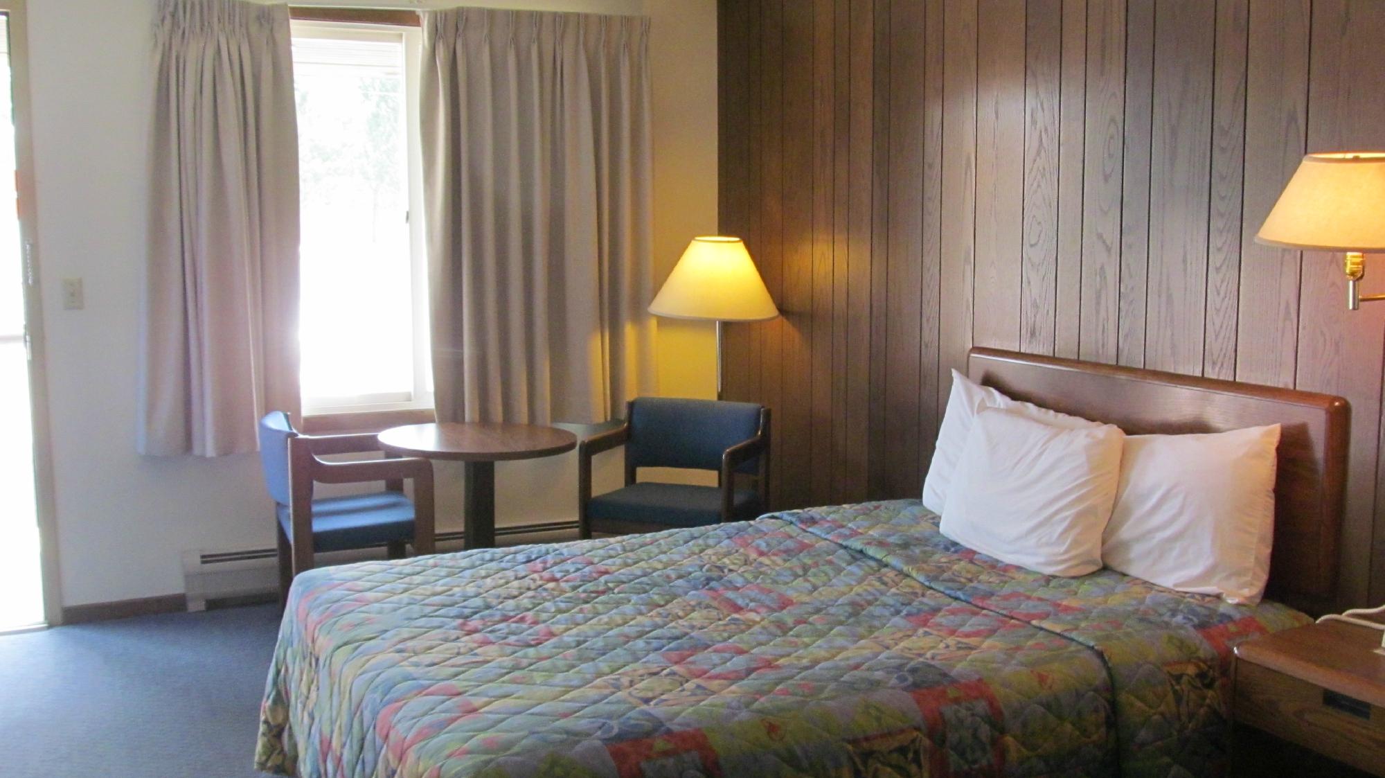 Coachlight Motel-客卧