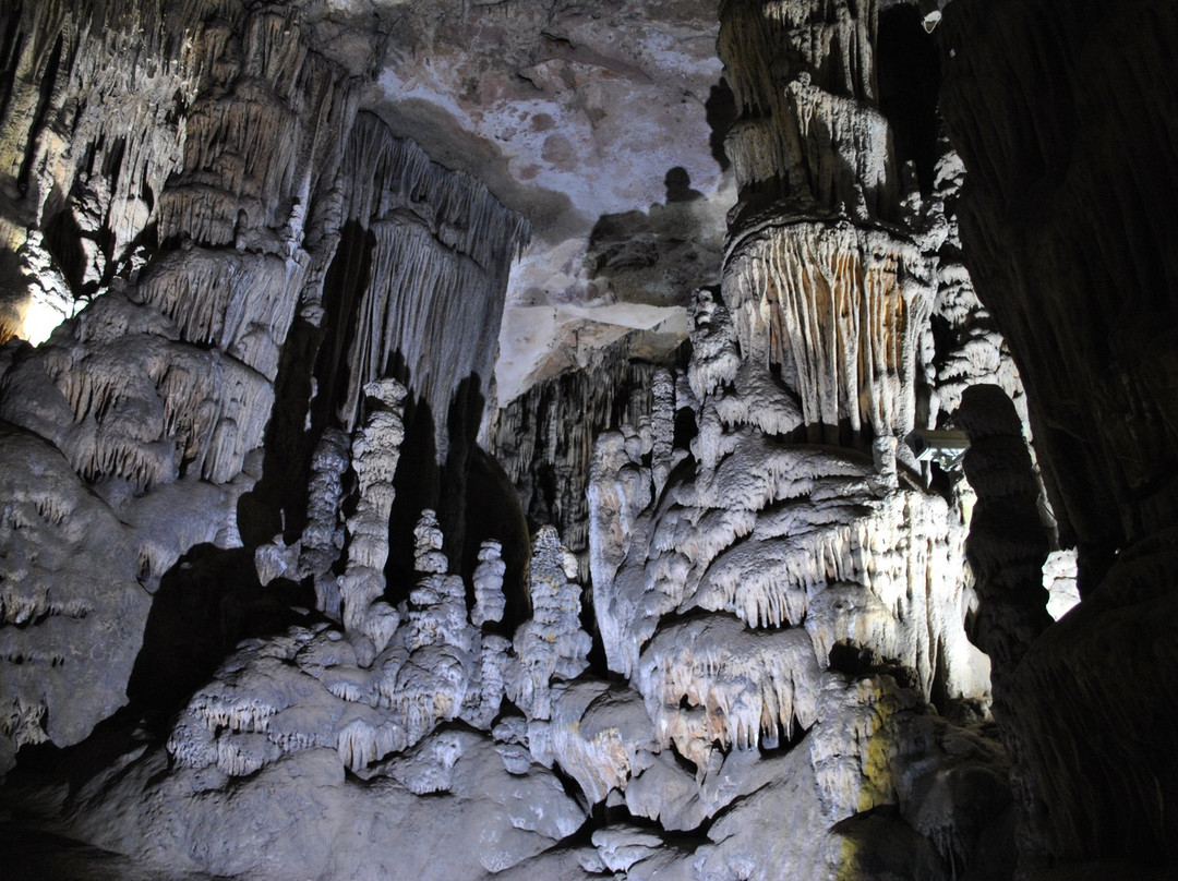 Les Grottes de Beni Add景点图片