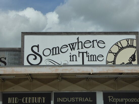 Somewhere in Time Antique Mall-罗杰斯必去景点