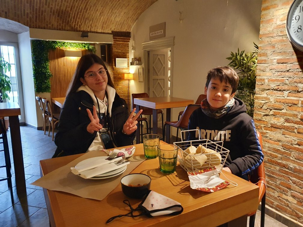 Hotel Plaza Grande主图