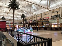 Galleria Mall-朱拜尔必去景点