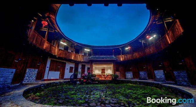 云水谣水云居百年土楼人文民宿主图