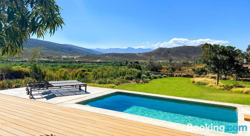 Lucky Crane Villas主图