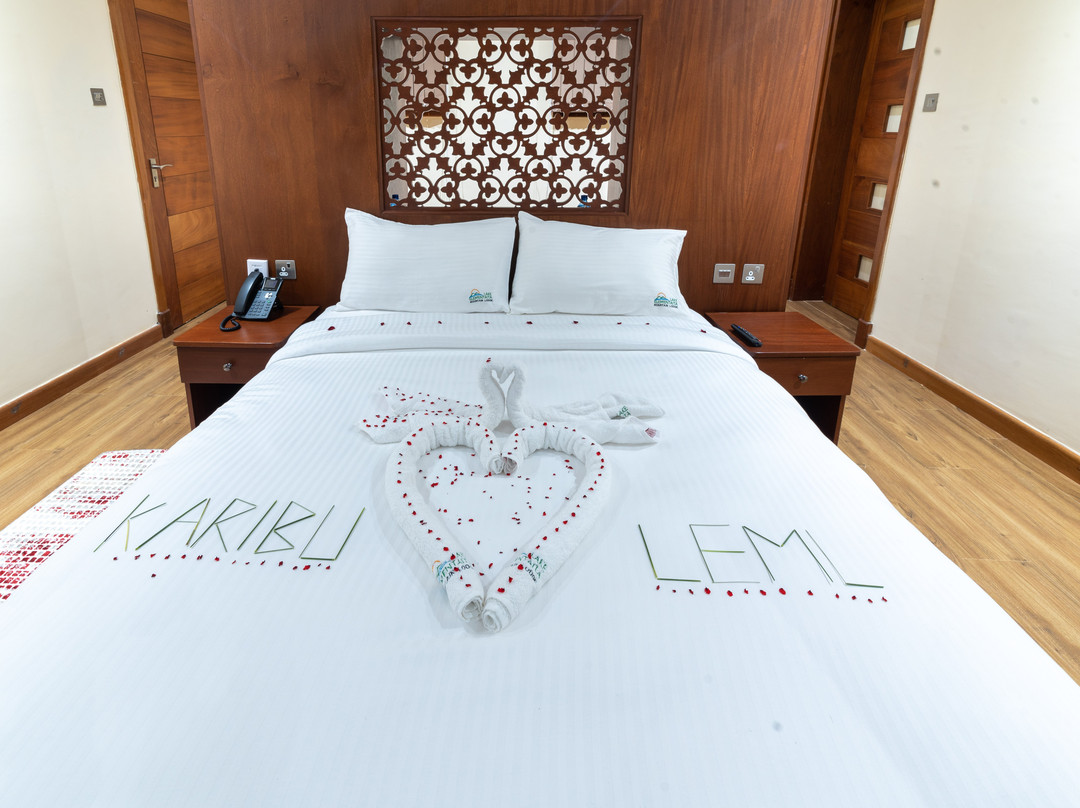 Lake Elementaita Mountain Lodge