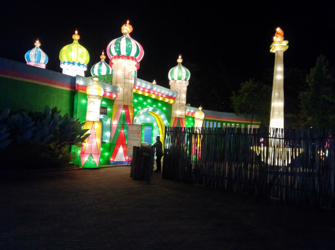 Taman Tepian Mahakam Samarinda景点图片