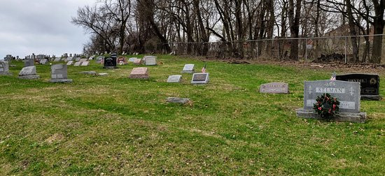 St. John the Baptist Byzantine Catholic Cemetery景点图片