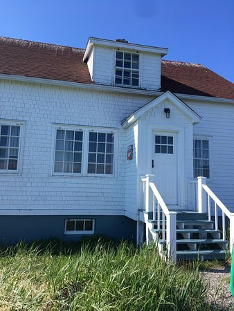 Phare de l'Île aux Perroquets-Longue-Pointe-de-Mingan必去景点