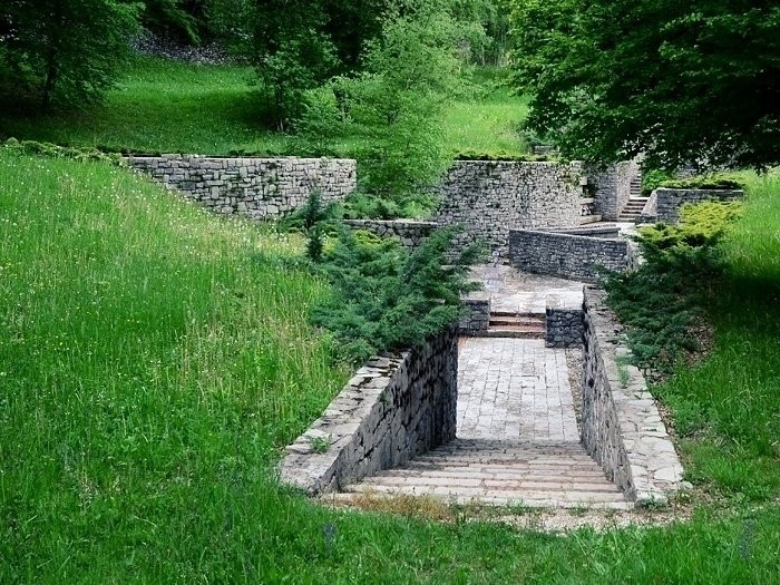 Cimitero Muda Mae景点图片
