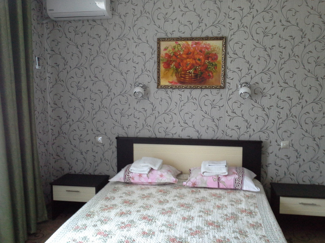 Avrora Guest House
