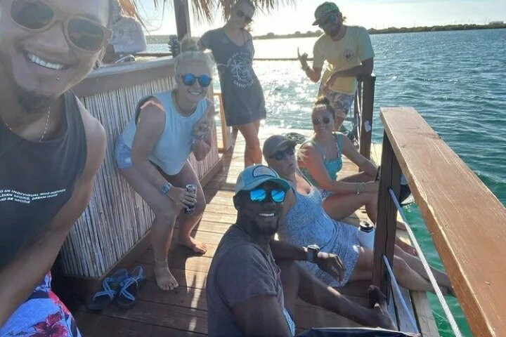 Freedom adventures-Cockburn Town必去景点