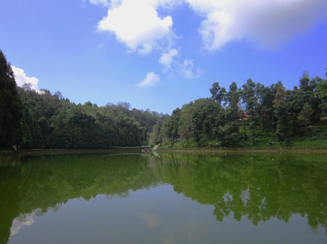 Aritar旅游景点-Phushrey Lake