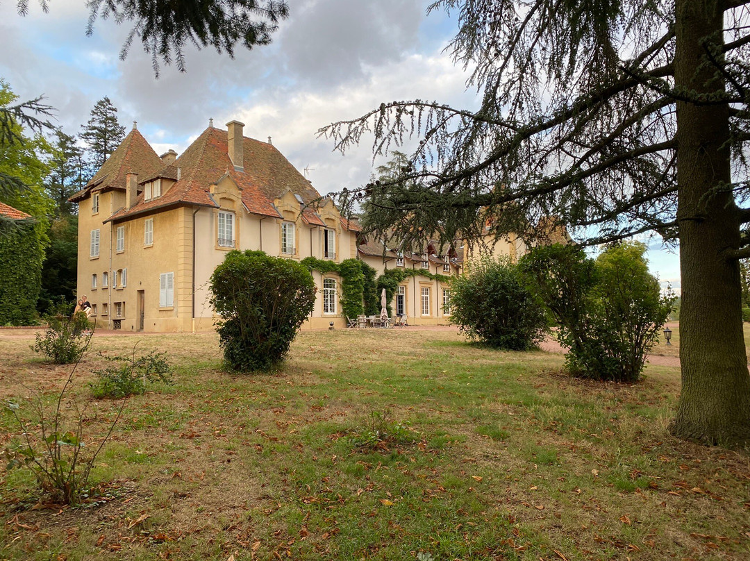Loire餐馆和美食-Les Ateliers Des Grands Cèdres