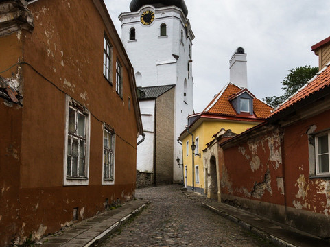 Tallinn Scavenger Hunt and Highlights Self Guided Tour
