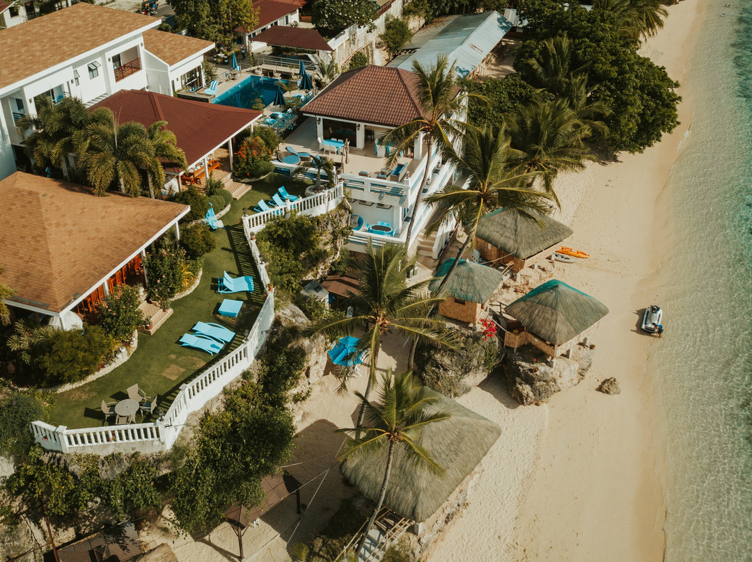 沃达卡拉纳海滩度假村主图