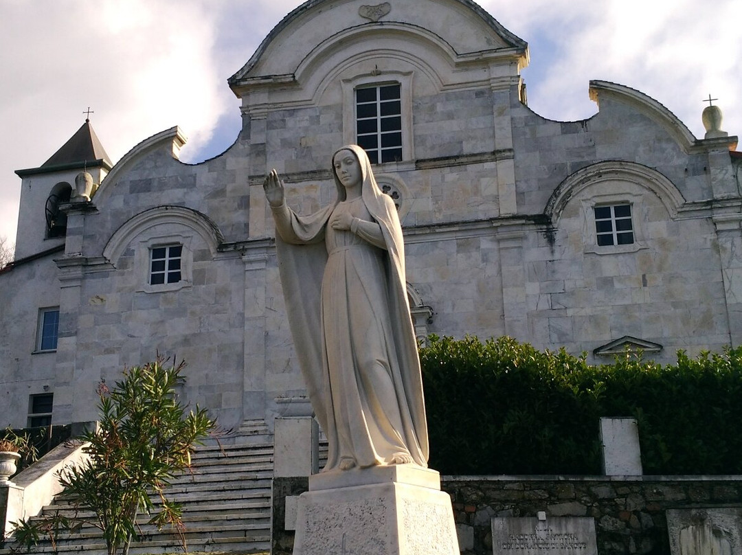 Santuario Del Mirteto景点图片