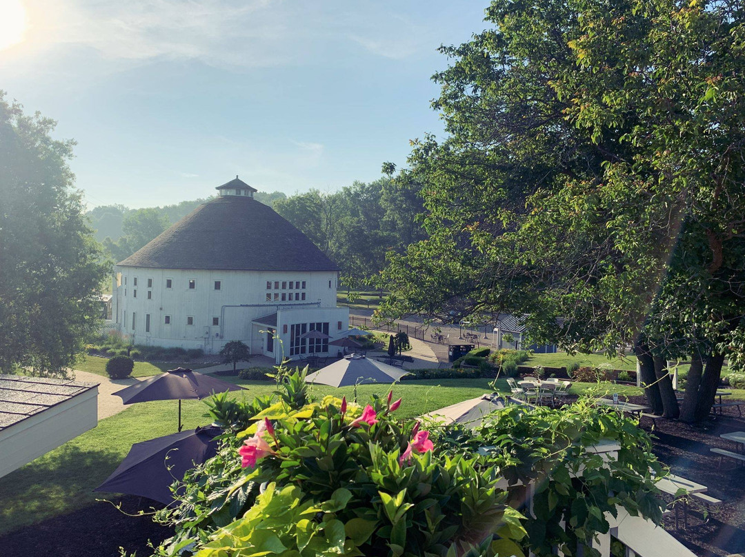 Round Barn Winery & Estate-Baroda必去景点