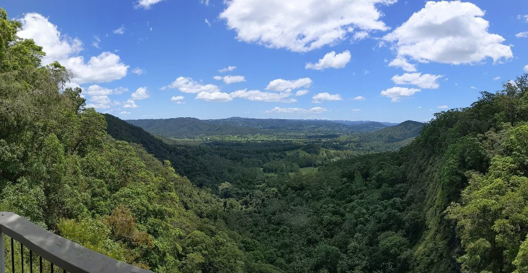 Mystic Mountain Tours景点图片