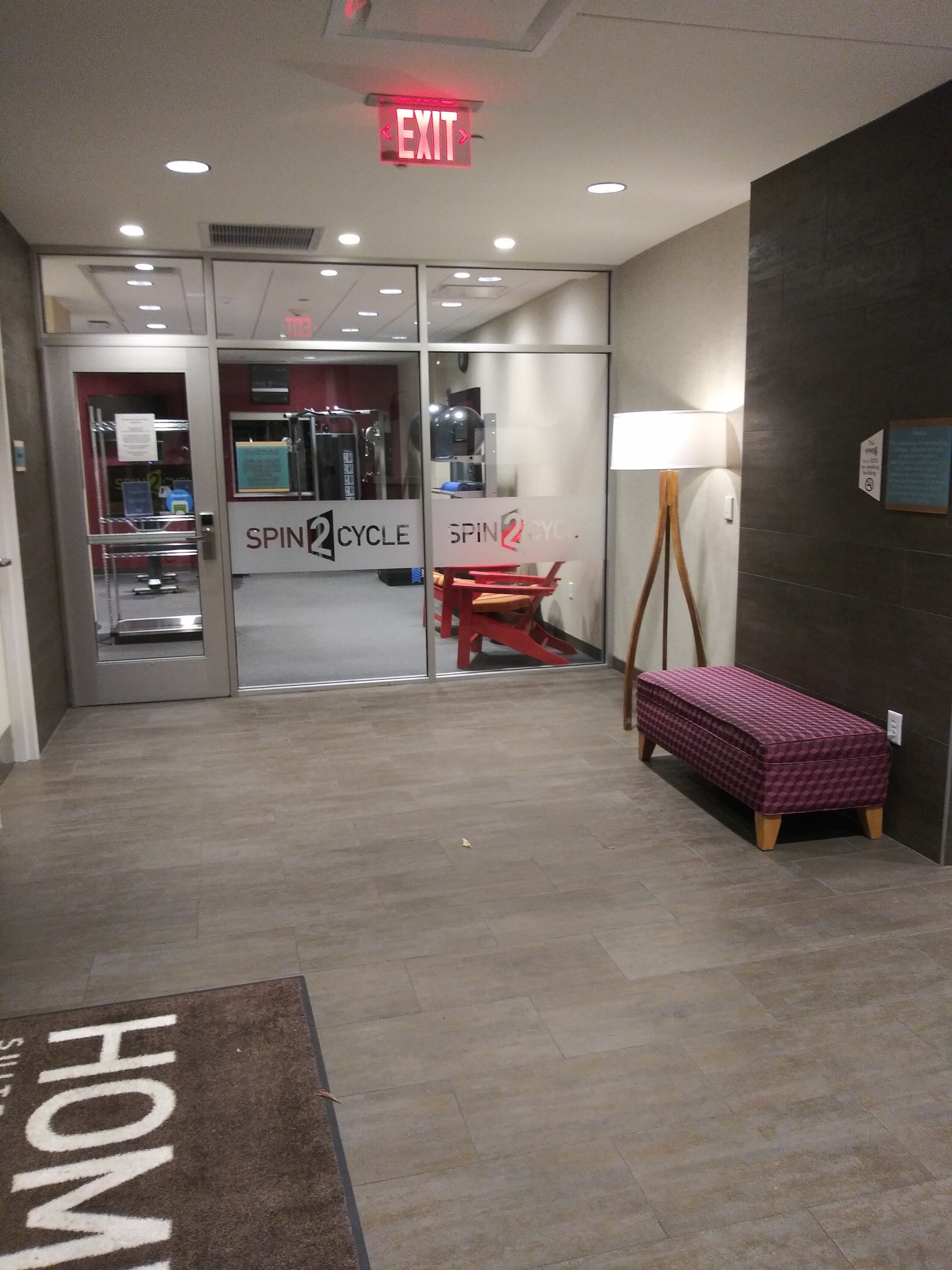 Home2 Suites by Hilton Hagerstown-浴室