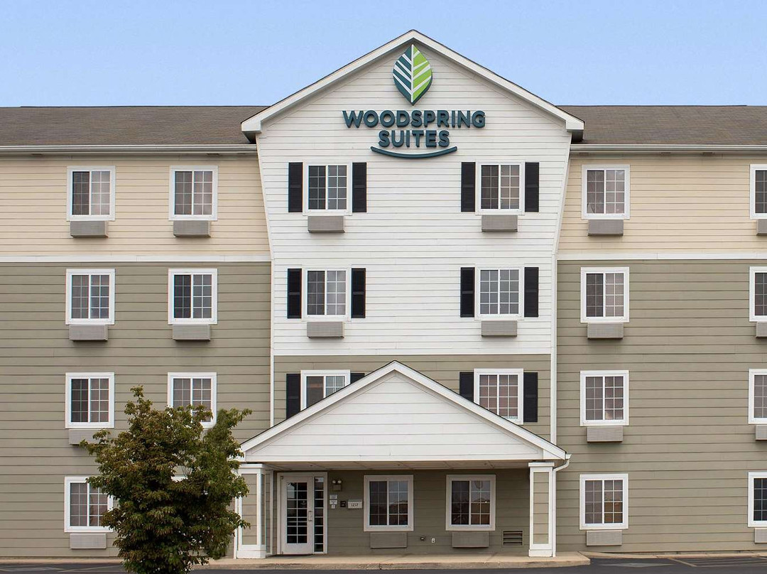 WoodSpring Suites Champaign Urbana主图
