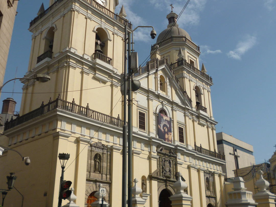 San Pedro Church (Iglesia de San Pedro)-利马必去景点
