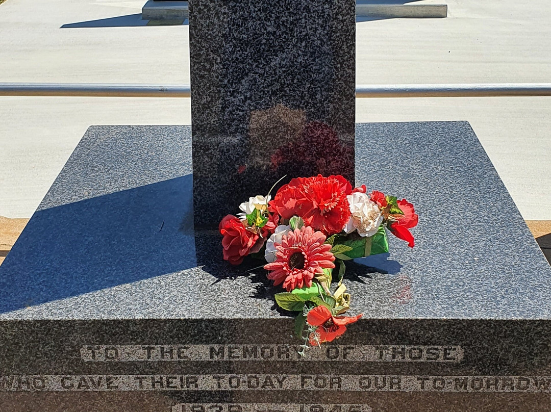 Muckadilla War Memorial-Roma必去景点
