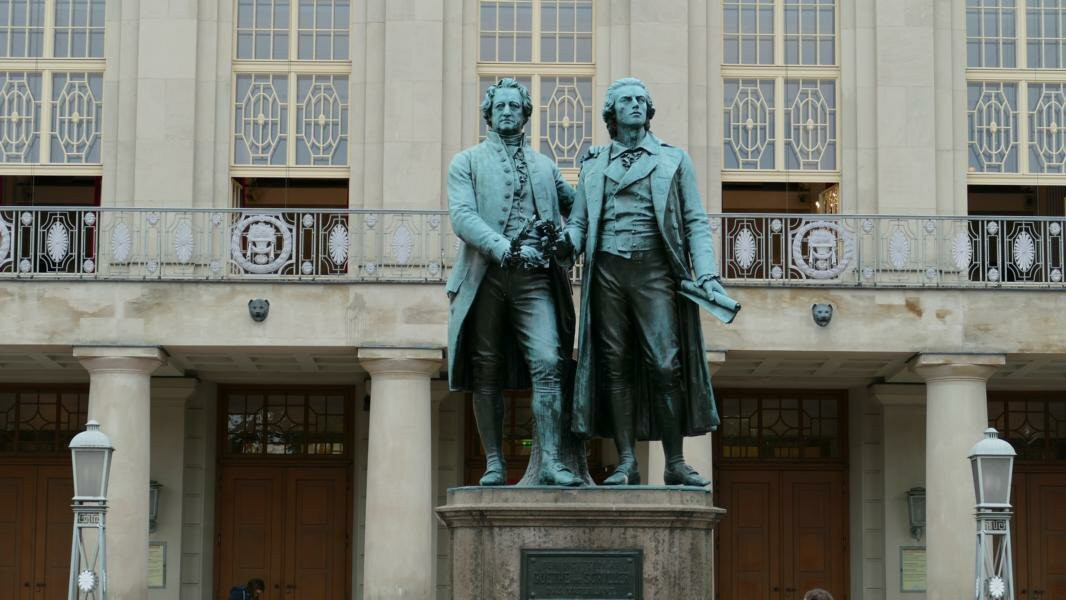 Goethe Schiller Denkmal-魏玛必去景点