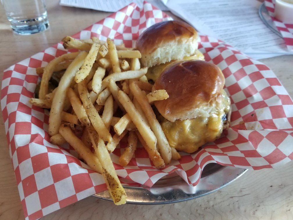 Raised Grain Brewing Company-沃基肖必去景点