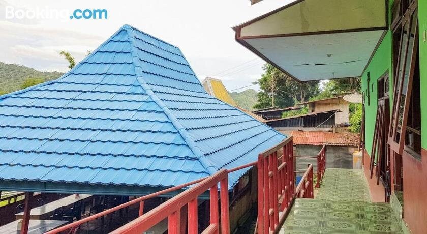 Kelimutu Lodge Moni at Desa Wisata Waturaka