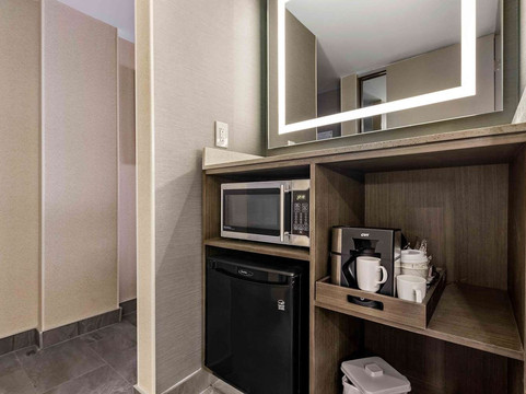 贝斯特韦斯特精品卡尔加里广场酒店暨会议中心主图