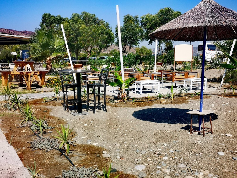 Kalathos Beach景点图片