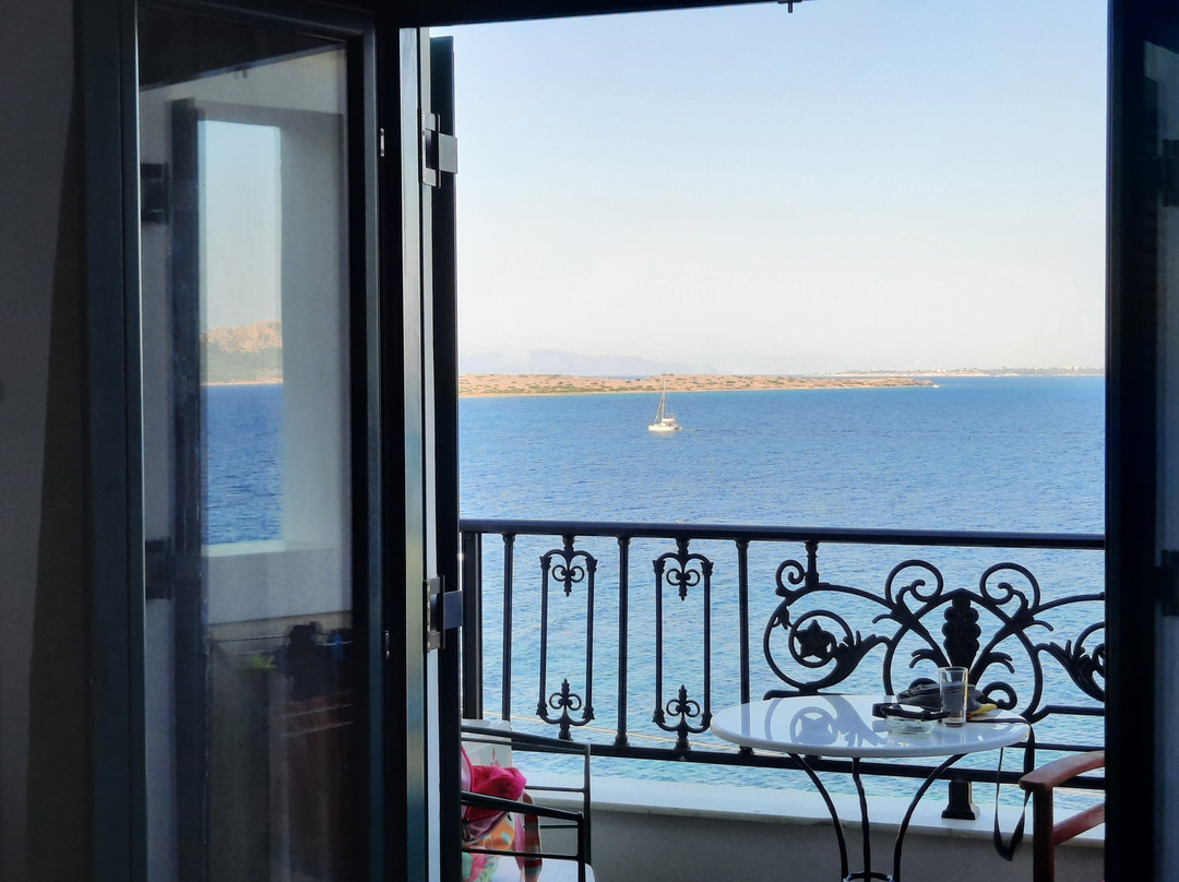 Dionysos Hotel主图