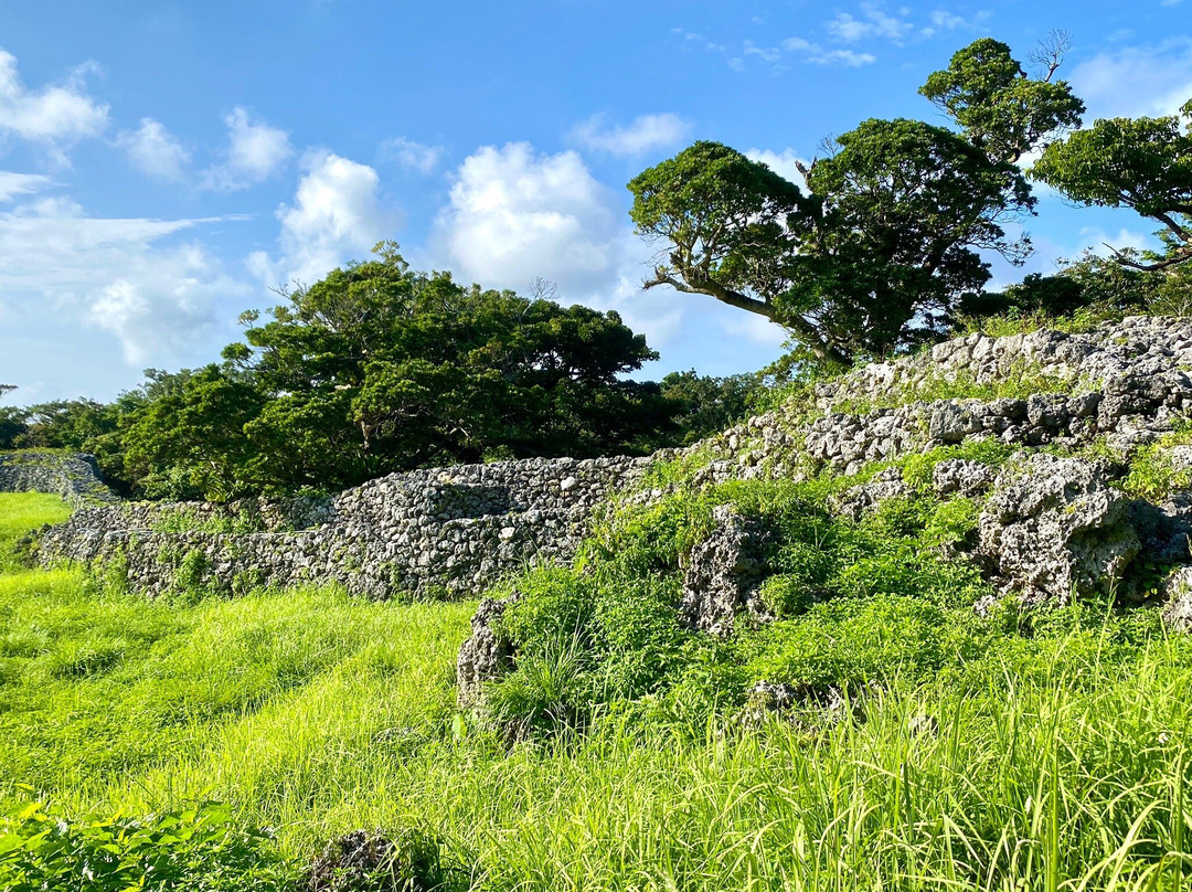 The Itokazu castle ruin景点图片