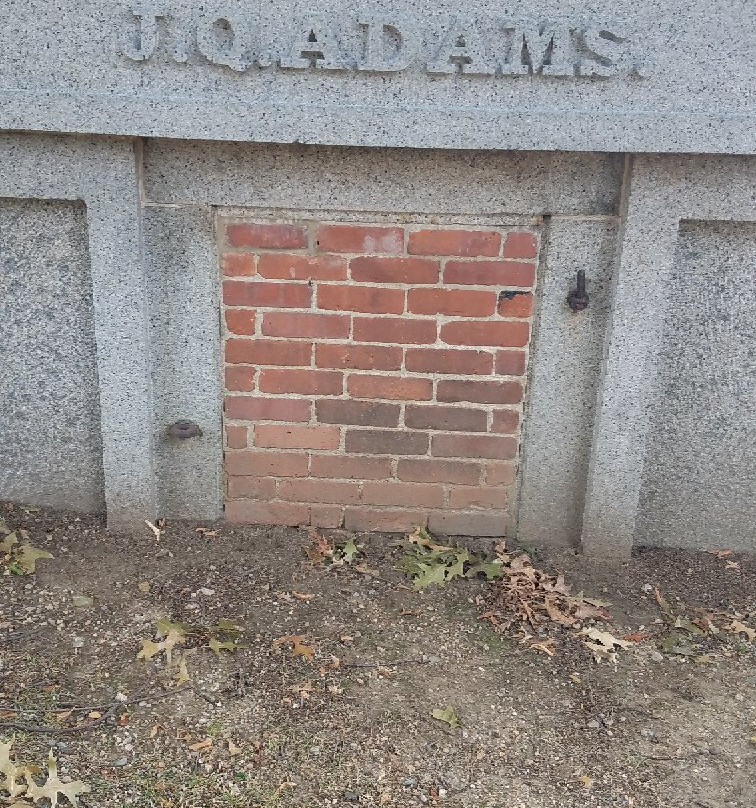 Hancock Cemetery景点图片