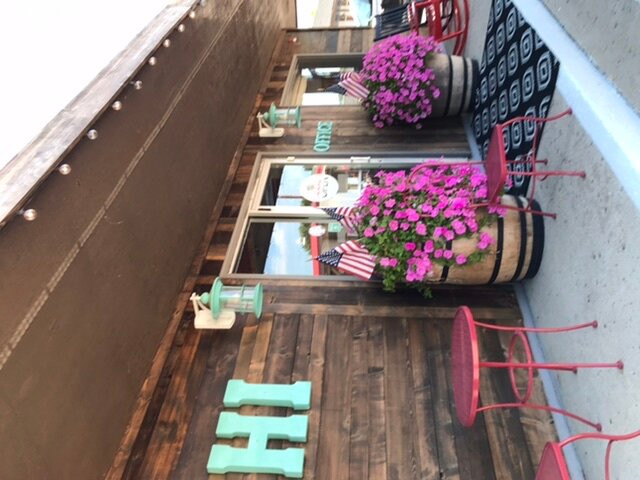 Vintage Block Inn & Suites主图