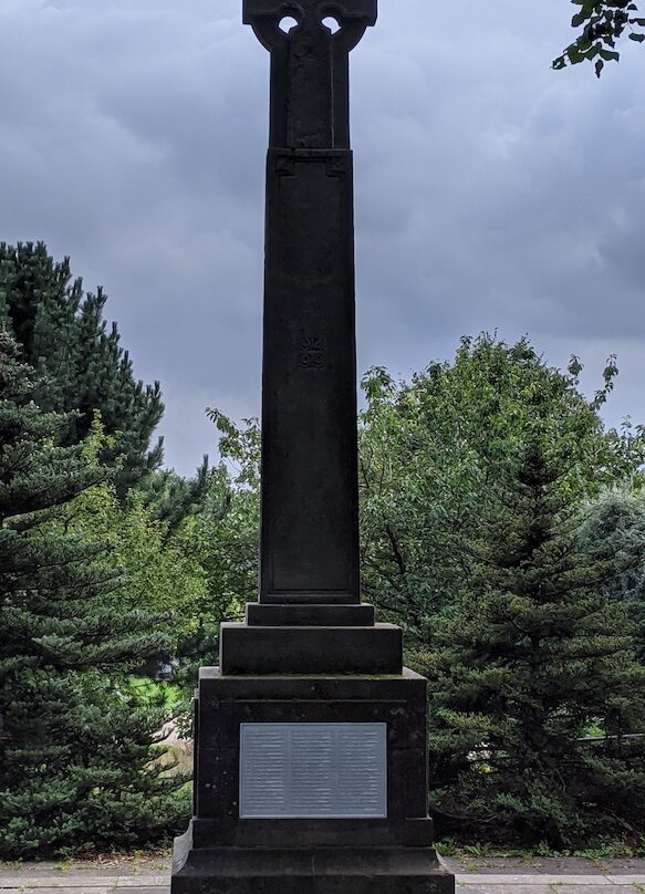 Alva War Memorial-Alva必去景点