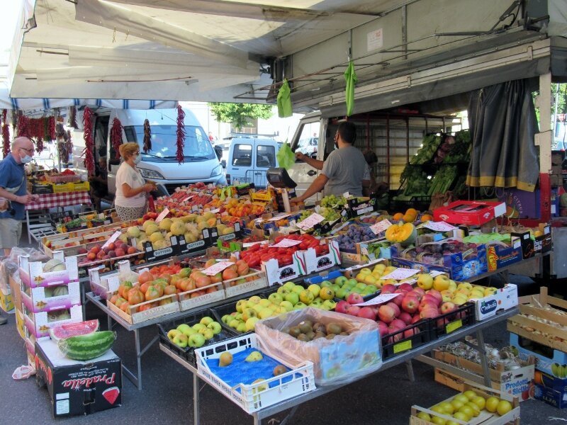 Mercato Storico Di Pianello Val Tidone景点图片