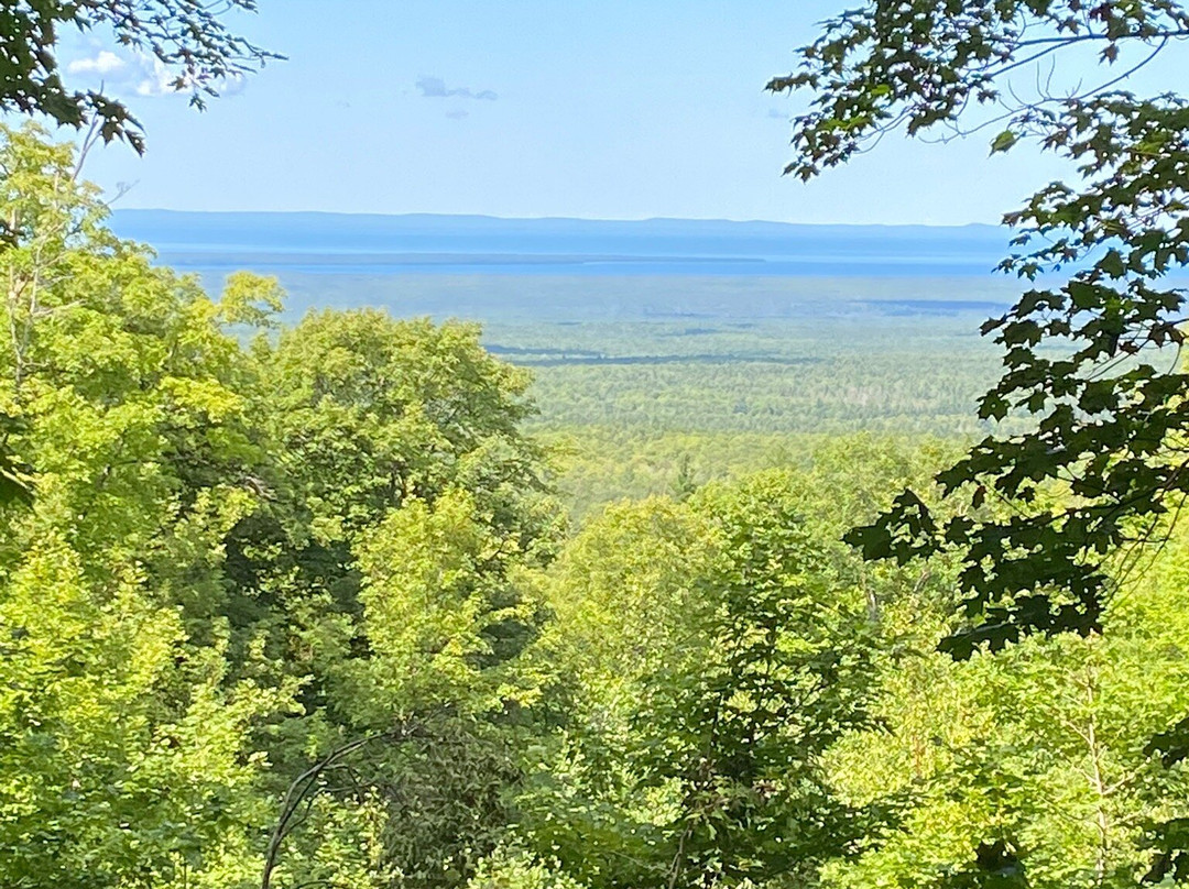 Mount Arvon景点图片