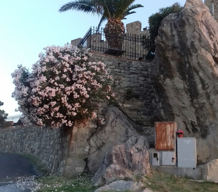 Roseto Capo Spulico Town-Roseto Capo Spulico必去景点