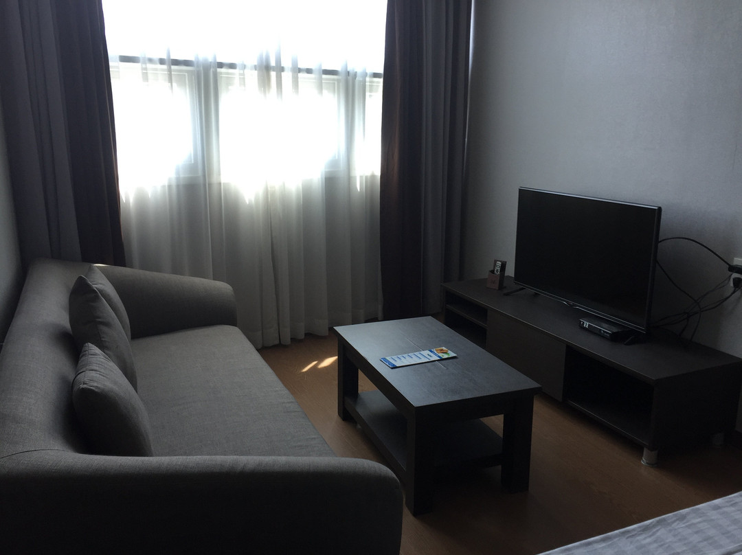 Xenia Hotel Clark主图