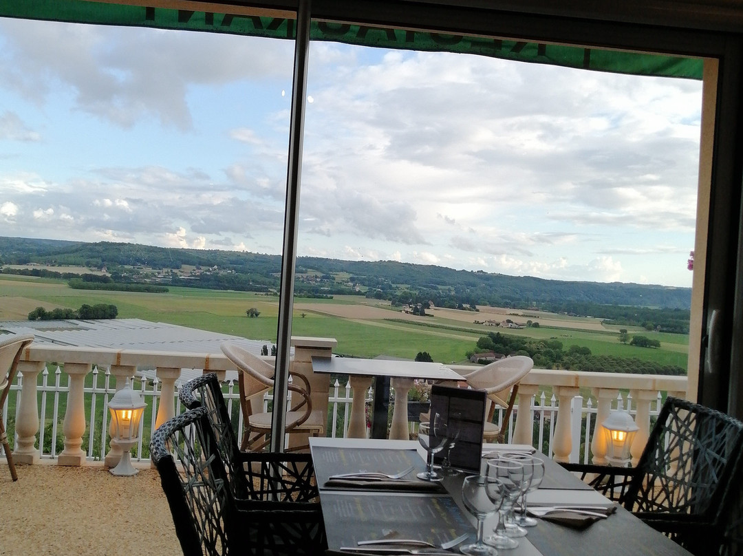 Les Balcons de l'Espérance - Hôtel Restaurant主图