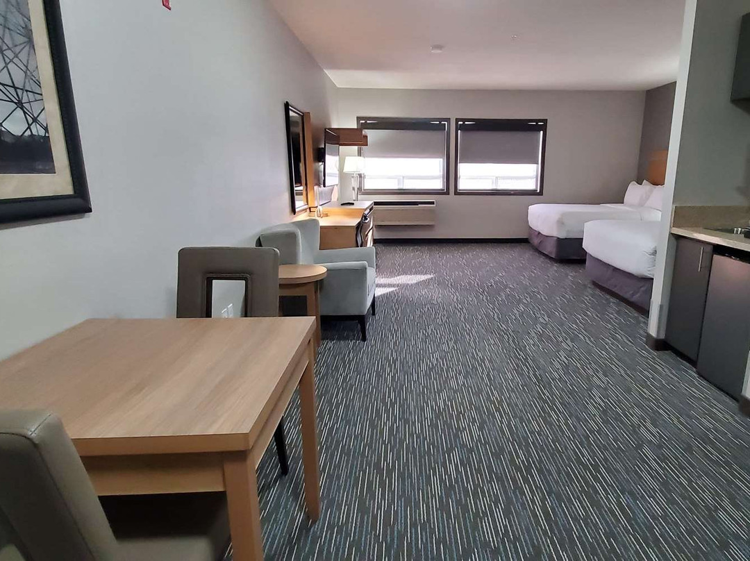 Wingate by Wyndham Lethbridge主图