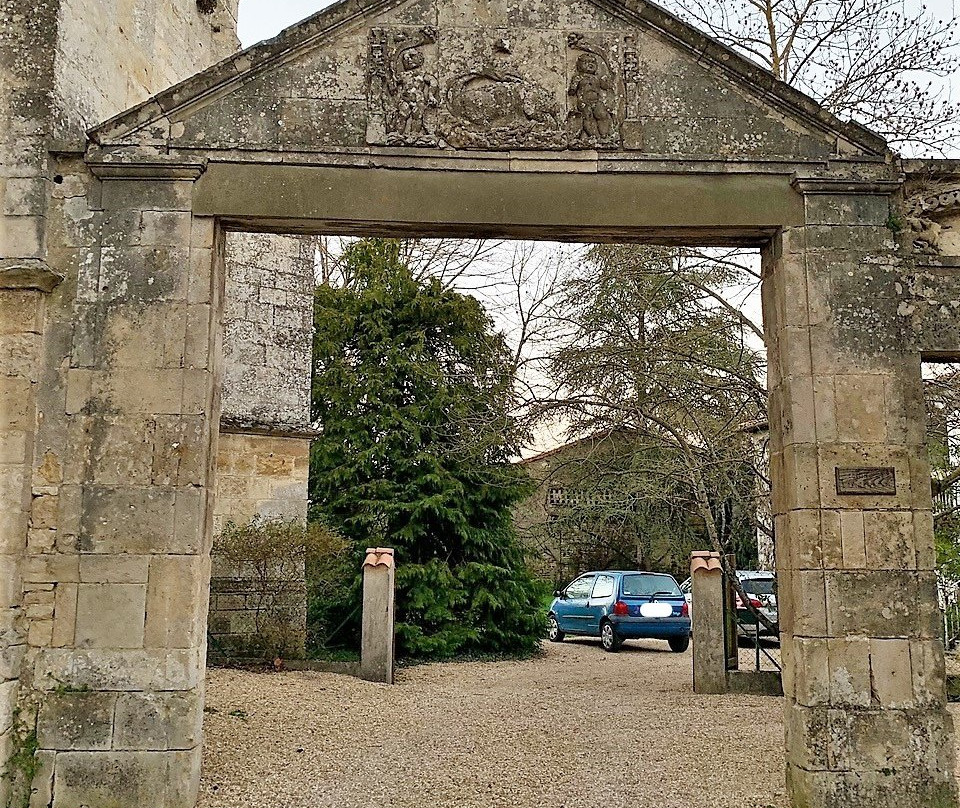 Eglise Saint-Chartier景点图片