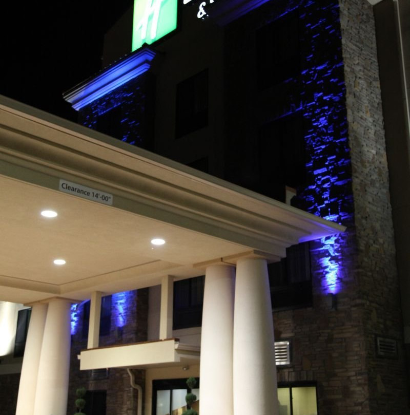 亨茨维尔机场智选假日主图